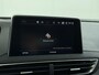 Peugeot 3008 1.6 THP GT Line 165pk AUTOMAAT | Navigatie | Trekhaak | Camera achter | Elektrische achterklep | Full Led koplampen