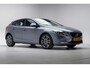 Volvo V40 T2 Momentum [ Airco LM velgen Cruise control ]