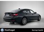 BMW 3-Serie 330e Sport Line | Adaptive Cruise | Trekhaak | Stoelverw. | CarPlay