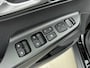Hyundai Kona Electric EV Fashion 64 kWh | Apple Carplay/Android Auto | Parkeer sensoren voor en achter | Elektrisch verstelbare bestuurdersstoel | Warmte pomp | Soh 97,5% |