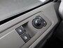 Volkswagen Transporter 2.0 TDI L2H1 30 Life | 110 PK Hand | Styling pakket | Camera | App Connect | Trekhaak |