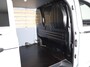 Volkswagen Transporter 2.0 TDI L2H1 30 Life | 110 PK Hand | Styling pakket | Camera | App Connect | Trekhaak |