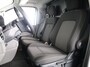 Volkswagen Transporter 2.0 TDI L2H1 30 Life | 110 PK Hand | Styling pakket | Camera | App Connect | Trekhaak |