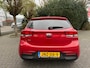Kia Rio 1.2 (4 cil.), Apple CarPlay, Clima, Cruise Control, Navigatie, Achteruitrijcamera, Parkeersensoren, LM-velgen 15" , LED