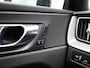 Volvo XC60 2.0 T6 Plug-in hybrid AWD Plus Dark | PANO-SCHUIFDAK | CAMERA | GOOGLE NAVIGATIE | HALF-LEDERENBEKLEDING