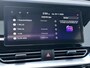 Kia e-Niro DynamicPlusLine 64 kWh / Schuif-kanteldak / Trekhaak / Wamtepomp / 3fase /