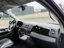 Volkswagen Transporter 2.0 TDI L2H1 DC Highline Caravelle