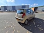 Hyundai i10 1.1 Active Cool LET OP MOTOR ROOKT IETS
