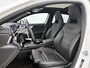 Mercedes-Benz A-klasse 250 e AMG | 360° camera | Panoramadak | Multibeam led | Sfeerverlichting | Apple CarPlay | Inclusief 24 maanden MB Certified garantie voor Europa.