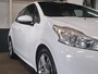 Peugeot 208 1.4 VTi Allure + NAVI