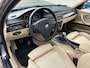 BMW 3-Serie 325i Executive 218PK PDC CRUISE CLIMA NAP!