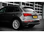 Audi Q5 50 TFSI e S edition Competition | Panoramadak | Luchtvering | City | Tour | Trekhaak | Leder | HUD |