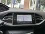Peugeot 308 SW 1.2 PureT.Blue L. Ex PANO / CAMERA / D-RIEM V.V. / 6 BAK / LED /