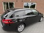 Peugeot 308 SW 1.2 PureT.Blue L. Ex PANO / CAMERA / D-RIEM V.V. / 6 BAK / LED /