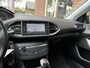 Peugeot 308 SW 1.2 PureT.Blue L. Ex PANO / CAMERA / D-RIEM V.V. / 6 BAK / LED /