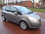 Opel Meriva 1.4 Turbo Cosmo Echt nog in nieuw staat.
