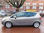Opel Meriva 1.4 Turbo Cosmo Echt nog in nieuw staat.