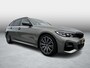 BMW 3-Serie Touring 320i Corporate Executive | M-Sport onderstel | Sporstoelen | Trekhaak |