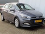 Hyundai i20 1.2 HP Dealer onderhouden l Cruise control l Bluetooth l Airco  l Achter sensoren