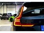 Volvo V60 2.0 T6 AWD 250kW/340pk Aut8 Recharge R-Design PANORAMADAK + HARMAN/KARDON + SPORTSTOELEN MET MEMPORY + 360 CAMERA + ADAPT.CRUISE + BLIS + LANE ASSIST + PILOT ASSIST + KEYLESS ENTRY&GO + HEAD-UP + ON-CALL + PARKSENSOREN + 18" LM-VELGEN!!