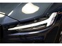 Volvo V60 2.0 T6 AWD 250kW/340pk Aut8 Recharge R-Design PANORAMADAK + HARMAN/KARDON + SPORTSTOELEN MET MEMPORY + 360 CAMERA + ADAPT.CRUISE + BLIS + LANE ASSIST + PILOT ASSIST + KEYLESS ENTRY&GO + HEAD-UP + ON-CALL + PARKSENSOREN + 18" LM-VELGEN!!