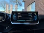 Peugeot e-2008 EV Allure 50 kWh GROOT.NAVI / HALF.LEER / CAMERA / 17 INCH LMV /