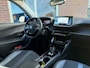 Peugeot e-2008 EV Allure 50 kWh GROOT.NAVI / HALF.LEER / CAMERA / 17 INCH LMV /