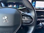 Peugeot e-2008 EV Allure 50 kWh GROOT.NAVI / HALF.LEER / CAMERA / 17 INCH LMV /