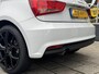 Audi A1 Sportback 1.0 TFSi Design - Navigatie I Airco I 18 Sport velgen I Comfort pakket I Dealer onderhouden