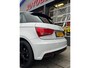 Audi A1 Sportback 1.0 TFSi Design - Navigatie I Airco I 18 Sport velgen I Comfort pakket I Dealer onderhouden