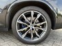 BMW X3 xDrive30e High Executive M Sport LED Panoramadak Trekhaak 20 Inch LMV Carplay Lederen interieur Achteruitrijcamera
