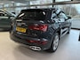Audi Q5 55 TFSI e quattro Competition | Plug-in Hybride | Leder | Schuif-kantel dak | Navigatie | Camera | Led | Set Winterbanden | 19" LM-velgen | Elek Achterklep | Winterpakket | S-line |