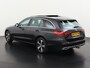 Mercedes-Benz C-klasse Estate 300e Avantgarde | Panoramadak | Trekhaak | Leder | Head Up | Zondag Open!