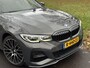 BMW 3-Serie 330i High Executive Pano HK HUD
