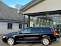 Volvo V70 2.5T Summum Aut. Schuif-Kanteldak Leer Clima Park.Sens Cruise Trekhaak Dealeronderhouden!