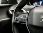 Peugeot 5008 1.2 PureTech Sport 7 Persoons (APPLE CARPLAY, GROOT NAVI, LANE ASSIST, GETINT GLAS, LEDEREN SPORTSTOELEN, PARKEERSENSOREN, CRUISE, NIEUWE APK, NIEUWSTAAT)