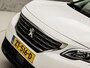 Peugeot 5008 1.2 PureTech Sport 7 Persoons (APPLE CARPLAY, GROOT NAVI, LANE ASSIST, GETINT GLAS, LEDEREN SPORTSTOELEN, PARKEERSENSOREN, CRUISE, NIEUWE APK, NIEUWSTAAT)