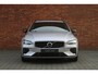 Volvo V60 T8 Twin Engine AWD R-Design | Trekhaak | Panoramadak | Harman Kardon | Elektrische Verstelbare Voorstoelen | Parkeercamera | BLIS Dodehoekdetectie | Adaptieve Cruise Control | Verwarmbare Voorstoelen