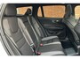 Volvo V60 T8 Twin Engine AWD R-Design | Trekhaak | Panoramadak | Harman Kardon | Elektrische Verstelbare Voorstoelen | Parkeercamera | BLIS Dodehoekdetectie | Adaptieve Cruise Control | Verwarmbare Voorstoelen