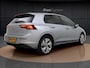 Volkswagen Golf 1.5 eHybrid 204 PK DSG Life Edition | Camera | Navigatie | Getint Glas | Apple CarPlay | Adaptive Cruise |