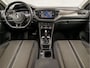 Volkswagen T-Roc 1.5 TSI Sport 150Pk Automaat (APPLE CARPLAY, GROOT NAVI, CLIMATE, GETINT GLAS, SPORTSTOELEN, ADAPTIVE CRUISE, PARKEERSENSOREN, NIEUWE APK, NIEUWSTAAT)