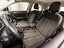 Volkswagen T-Roc 1.5 TSI Sport 150Pk Automaat (APPLE CARPLAY, GROOT NAVI, CLIMATE, GETINT GLAS, SPORTSTOELEN, ADAPTIVE CRUISE, PARKEERSENSOREN, NIEUWE APK, NIEUWSTAAT)