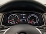 Volkswagen T-Roc 1.5 TSI Sport 150Pk Automaat (APPLE CARPLAY, GROOT NAVI, CLIMATE, GETINT GLAS, SPORTSTOELEN, ADAPTIVE CRUISE, PARKEERSENSOREN, NIEUWE APK, NIEUWSTAAT)