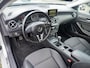 Mercedes-Benz A-klasse 180 4U3 Led | Park. Sensoren | NAP | Trekhaak | Sportstoelen