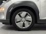 Hyundai Kona Electric EV Comfort 64 kWh / NIEUW BINNEN / Navigatie / KRELL Audio / Adaptive Cruise Control / Climate Control / Achteruitrijcamera /