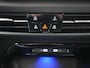 Volkswagen Golf 1.5 eTSI R-Line Edition DSG NW Model / IQ-Light / Camera / Navi
