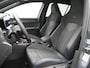 Volkswagen Golf 1.5 eTSI R-Line Edition DSG NW Model / IQ-Light / Camera / Navi