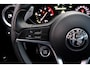 Alfa Romeo Giulia 2.2 180pk Super Aut. Navi|Xenon|Cam|LMV|Half Leder