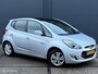 Hyundai ix20 1.4i i-Catcher - ECC - NAVI - PANORAMADAK - CRUISE CONTROLE - AFNEEMBARE TREKHAAK - ZWART LEDER - BLUETOOTH - NAP - NL AUTO - APK T/M 29-10-2026 -
