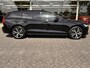 Volvo V60 2.0 T8 Twin Engine AWD R-Design | Pano | 360 Cam | H&K | Luxury Line | HUD | occasion
